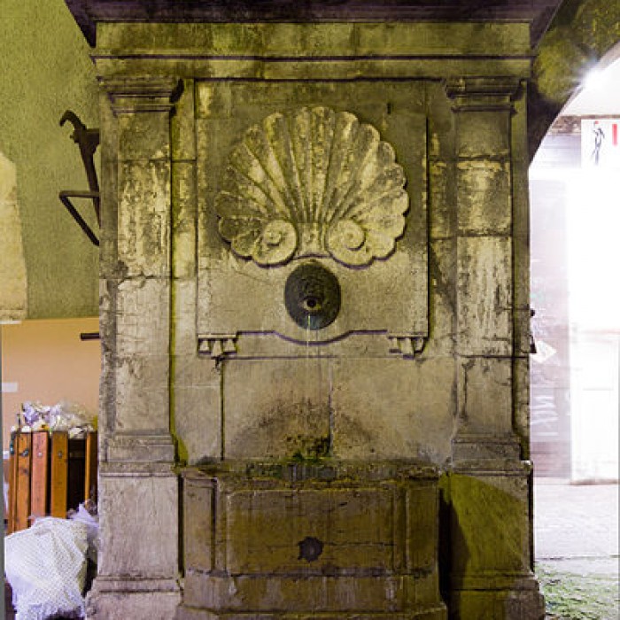 Photo de Fontaine de la rue de lÎle à Annecy