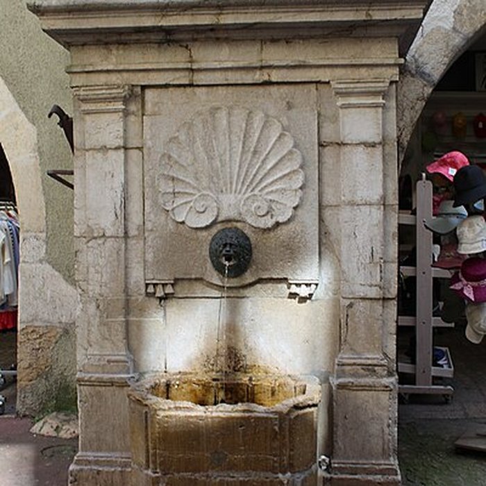 Photo de Fontaine de la rue de lÎle à Annecy