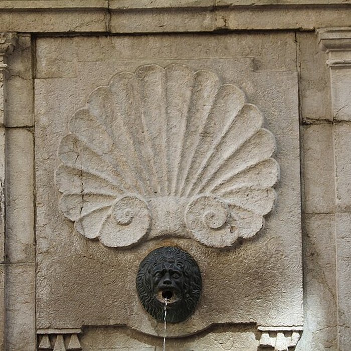 Photo de Fontaine de la rue de lÎle à Annecy