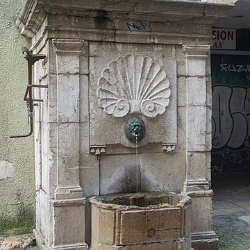 Fontaine de la rue de lÎle à Annecy