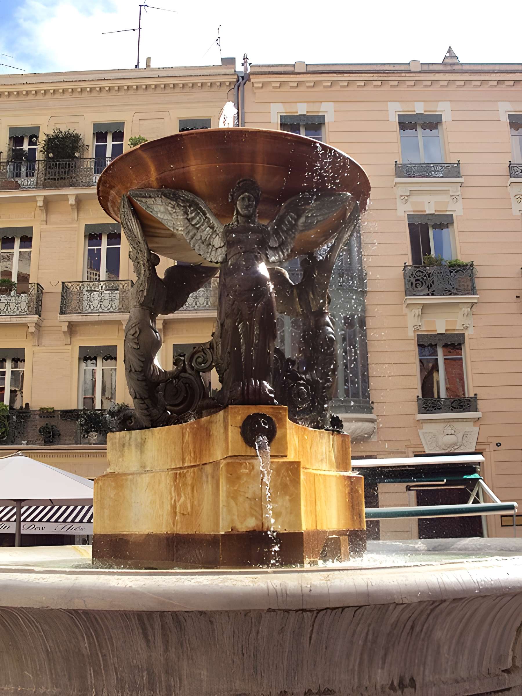 Fontaine de la Trinité à Toulouse 
