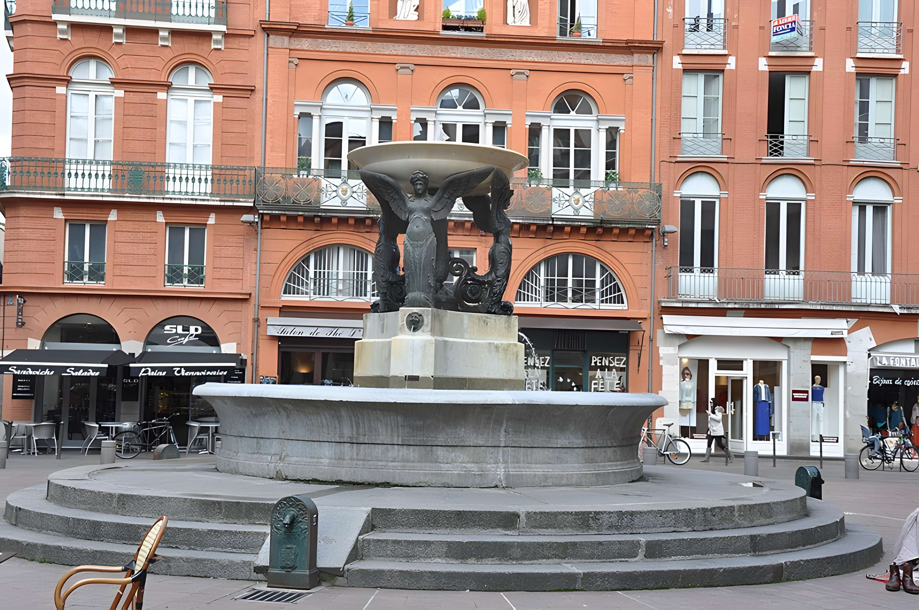 Fontaine de la Trinité à Toulouse 