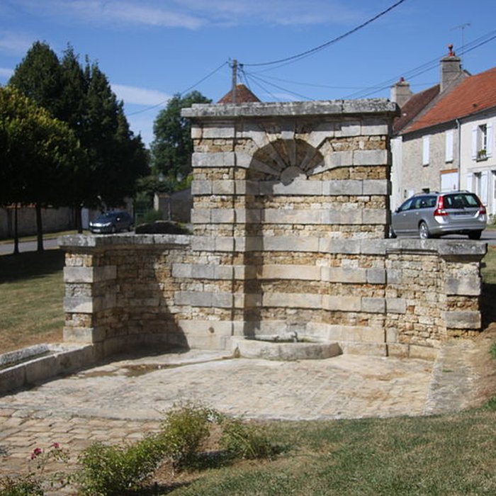 Photo de Fontaine de Mauperthuis