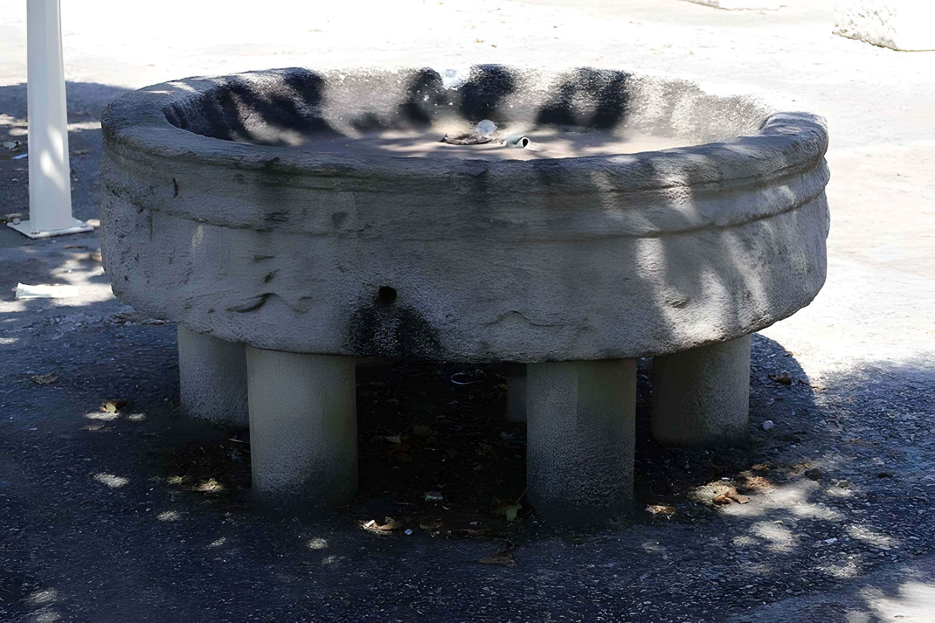 Fontaine de Naves 