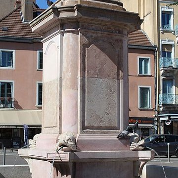 Fontaine de Neptune à Chalon-sur-Saône