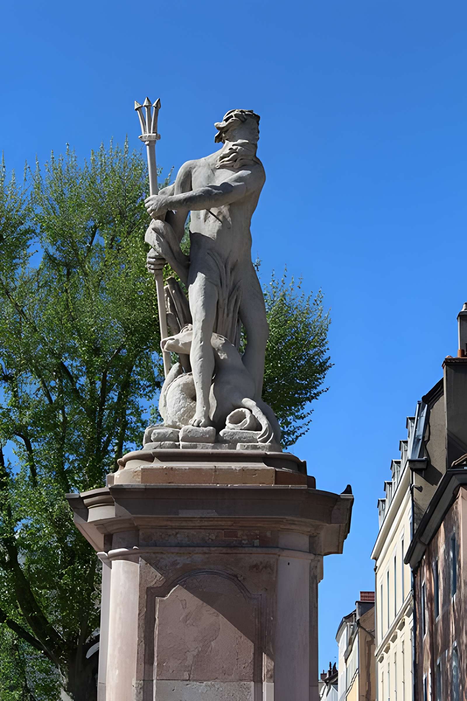 Fontaine de Neptune à Chalon-sur-Saône