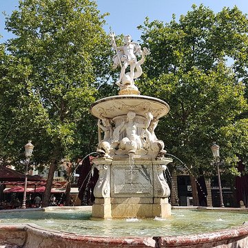 Fontaine de Neptune de Carcassonne