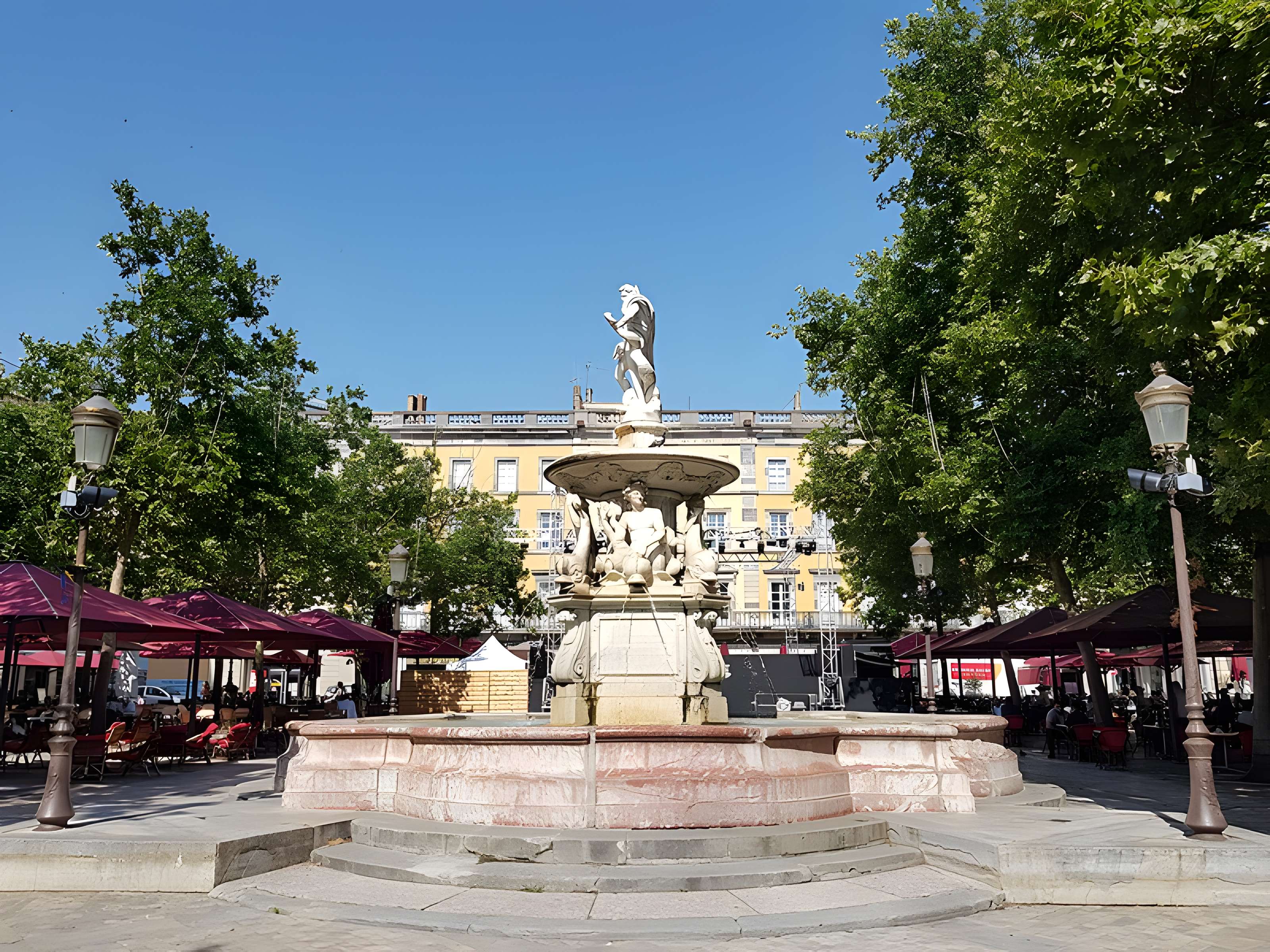 Fontaine de Neptune de Carcassonne