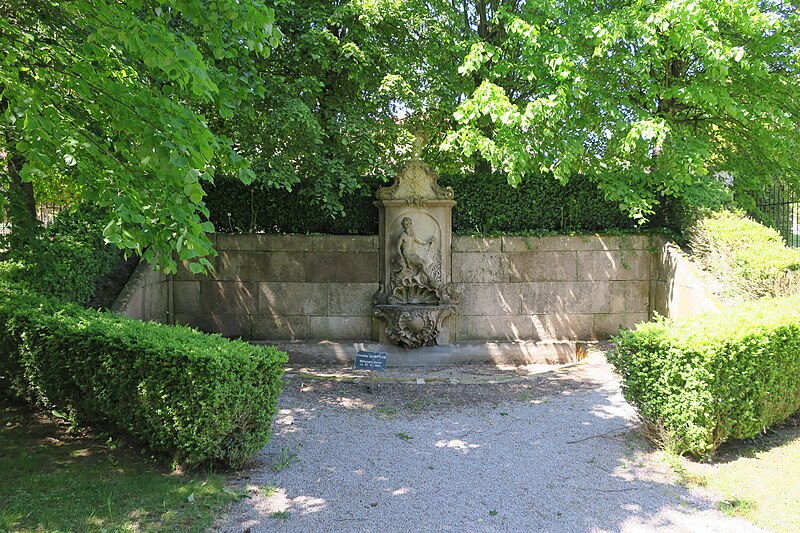 Fontaine de Neptune de Remiremont