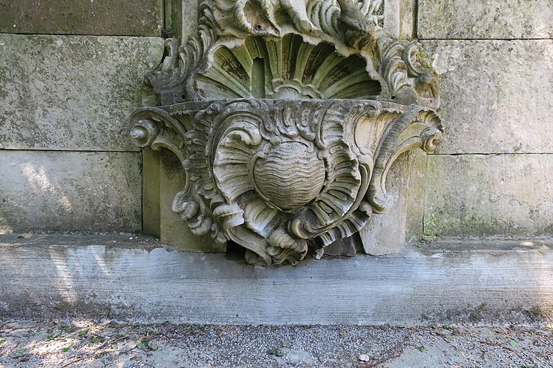 Fontaine de Neptune de Remiremont