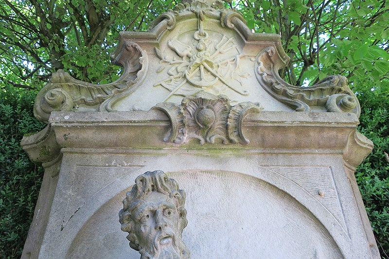 Fontaine de Neptune de Remiremont