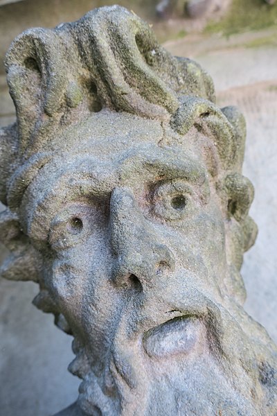 Fontaine de Neptune de Remiremont