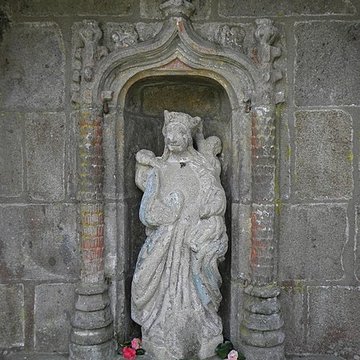 Fontaine de Notre-Dame de la Porte de Quintin