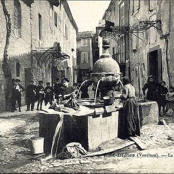 Fontaine de Saint-Didier