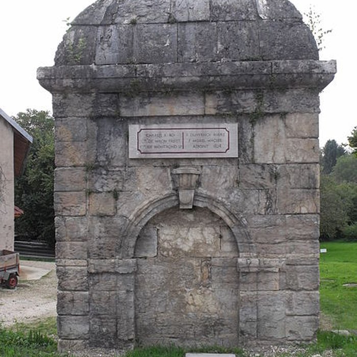 Photo de Fontaine de Sainte-Marie