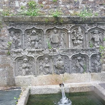 Fontaine de Saint-Thivisiau à Landivisiau