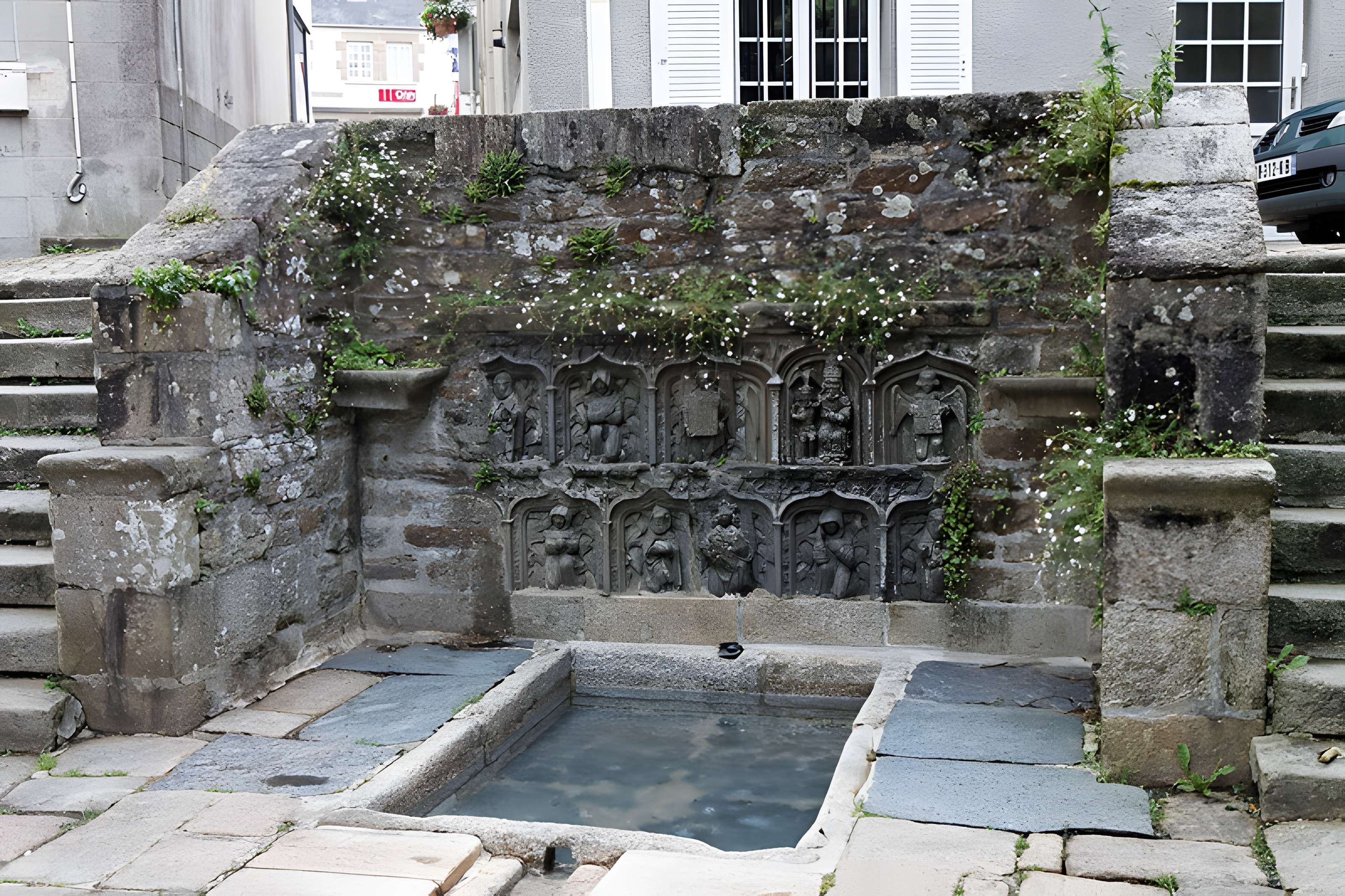 Fontaine de Saint-Thivisiau à Landivisiau