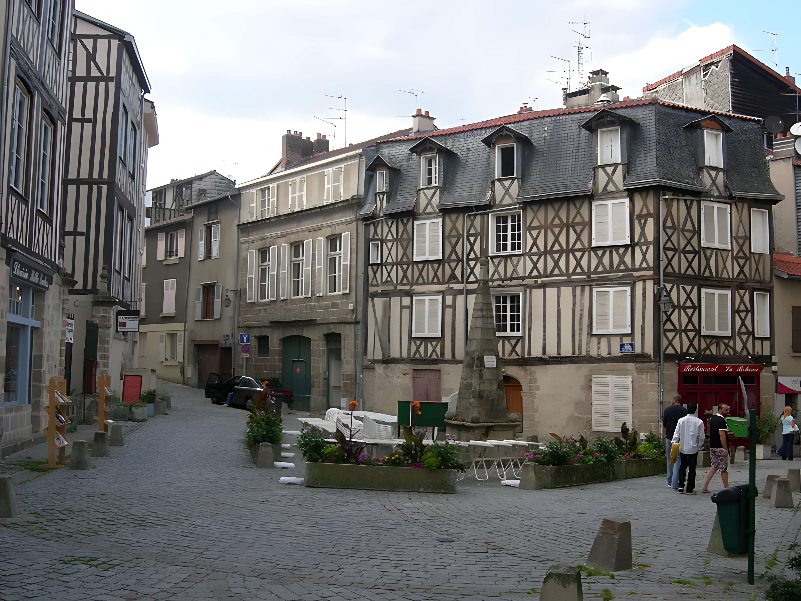 Fontaine des Barres de Limoges