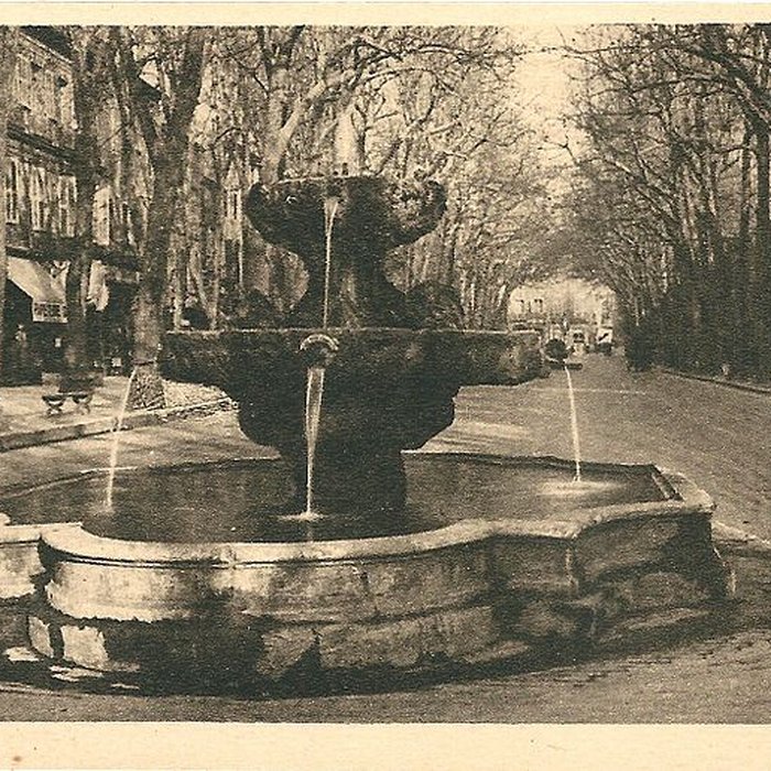 Photo de Fontaine des Neuf-Canons dAix-en-Provence