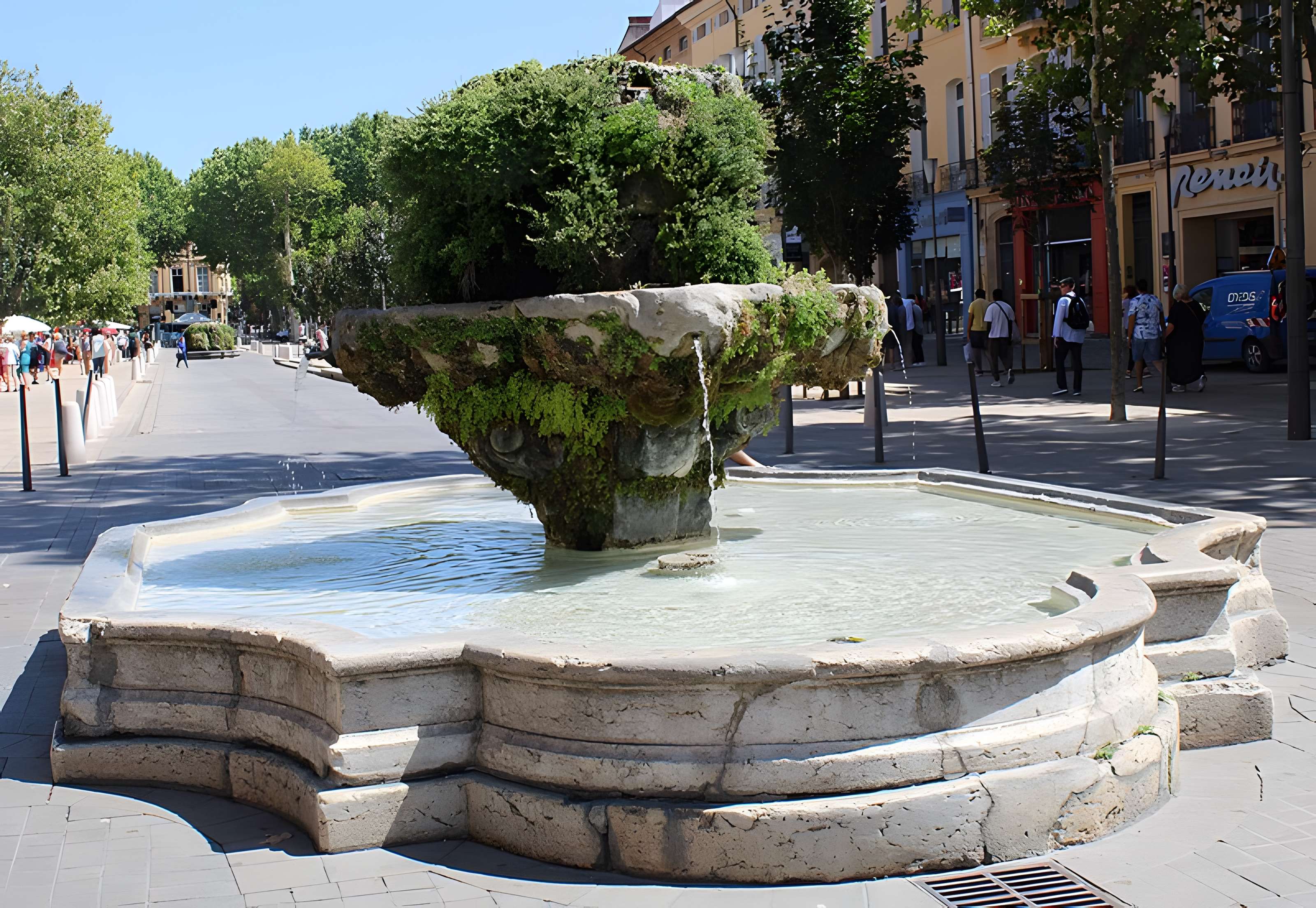 Fontaine des Neuf-Canons d'Aix-en-Provence