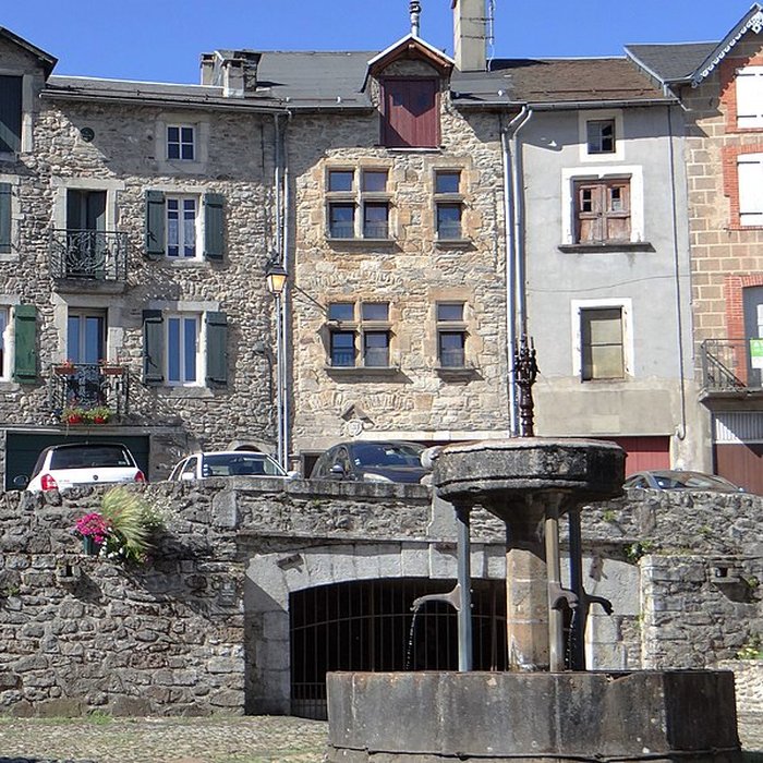 Photo de Fontaine des Pisseurs de Lacaune