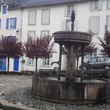 Fontaine des Pisseurs de Lacaune