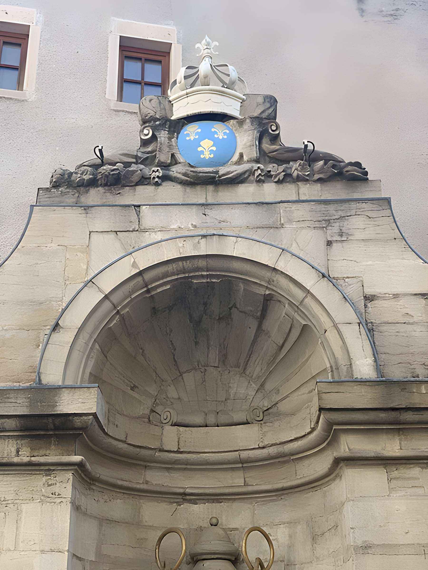 Fontaine des Serpents de Cluny