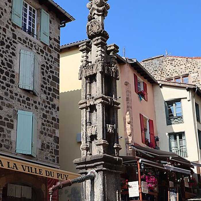 Photo de Fontaine des Tables du Puy En Velay