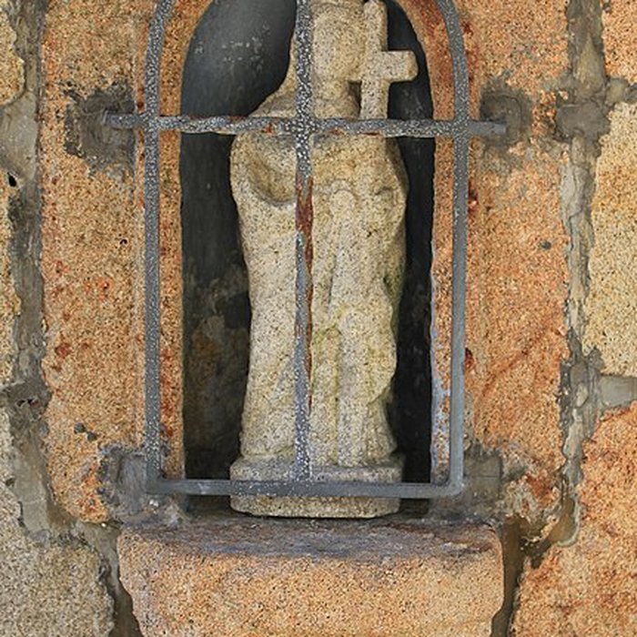 Photo de Fontaine du bourg de Sainte-Hélène
