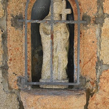 Fontaine du bourg de Sainte-Hélène