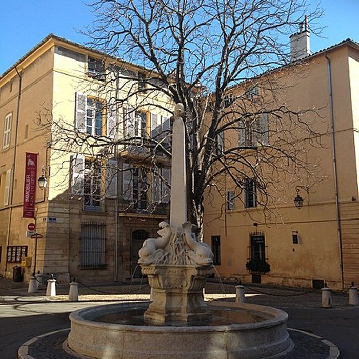 Photo de Fontaine des Quatre-Dauphins dAix-en-Provence