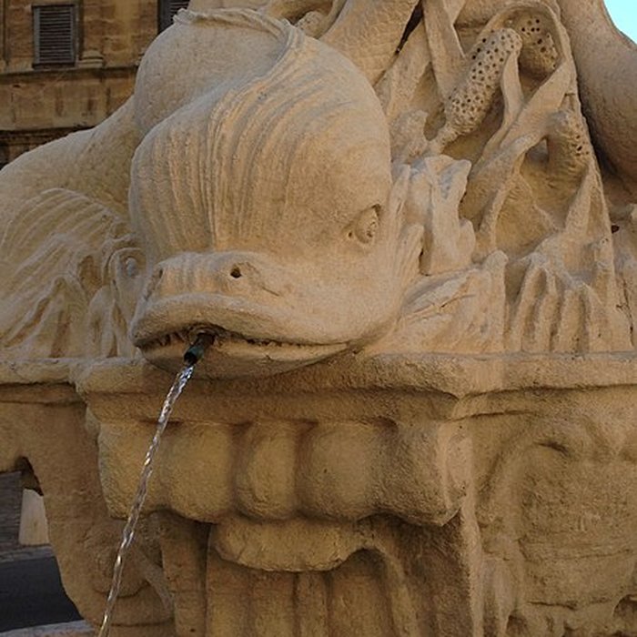 Photo de Fontaine des Quatre-Dauphins dAix-en-Provence