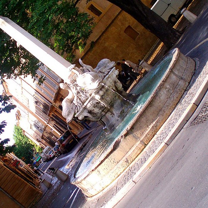 Photo de Fontaine des Quatre-Dauphins dAix-en-Provence