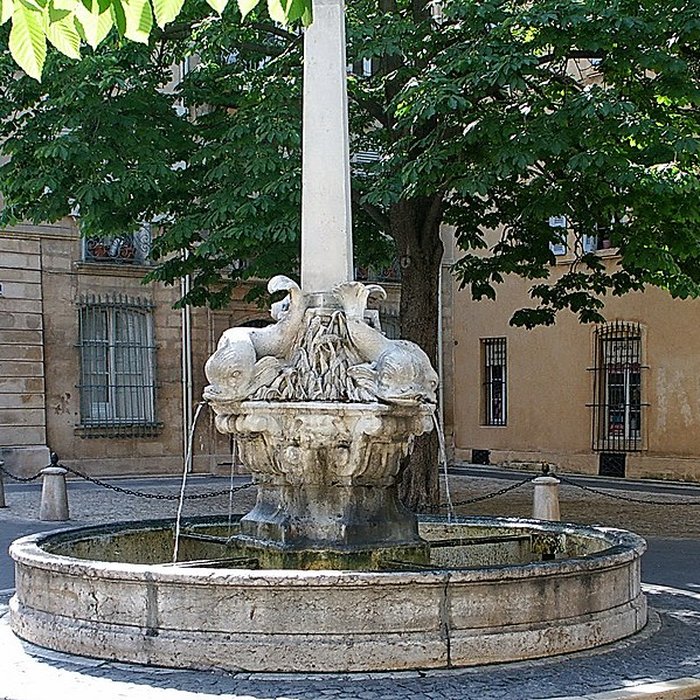 Photo de Fontaine des Quatre-Dauphins dAix-en-Provence