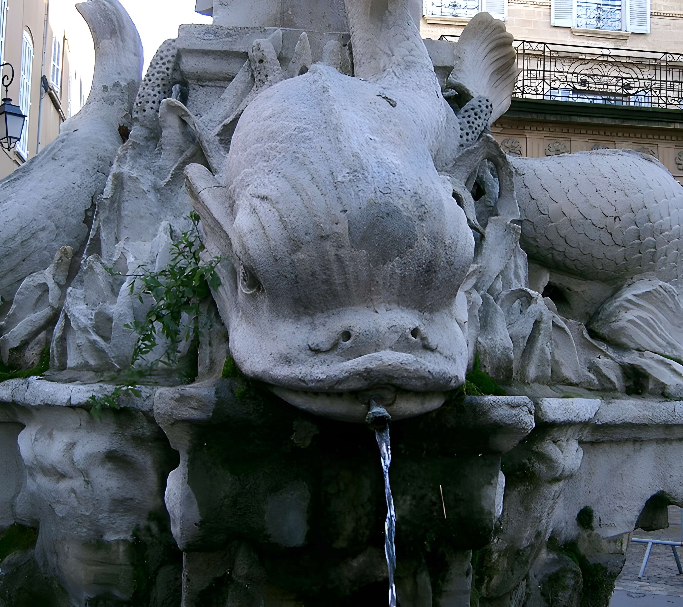 Fontaine des Quatre-Dauphins d'Aix-en-Provence