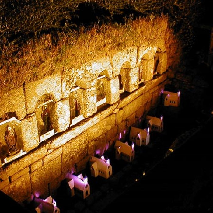 Photo de Fontaines dites du Coq, de la Vierge et des Sept Saints de Bretagne