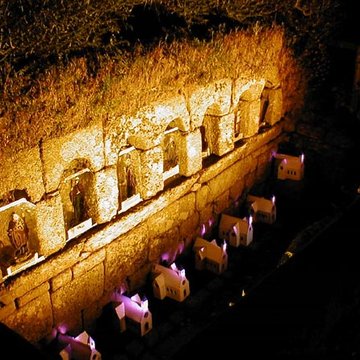 Fontaines dites du Coq, de la Vierge et des Sept Saints de Bretagne