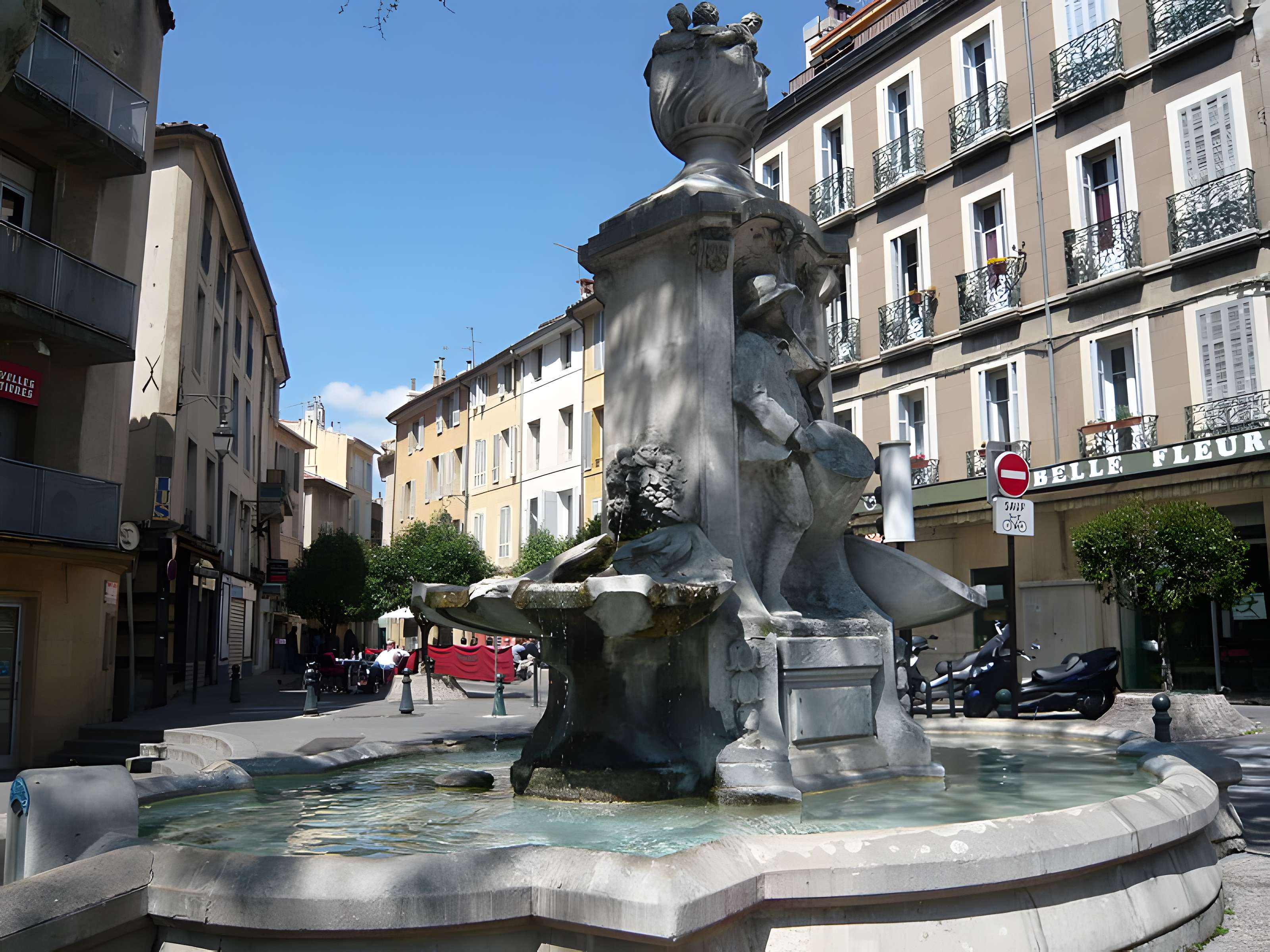 Fontaine du cours Sextius d'Aix-en-Provence