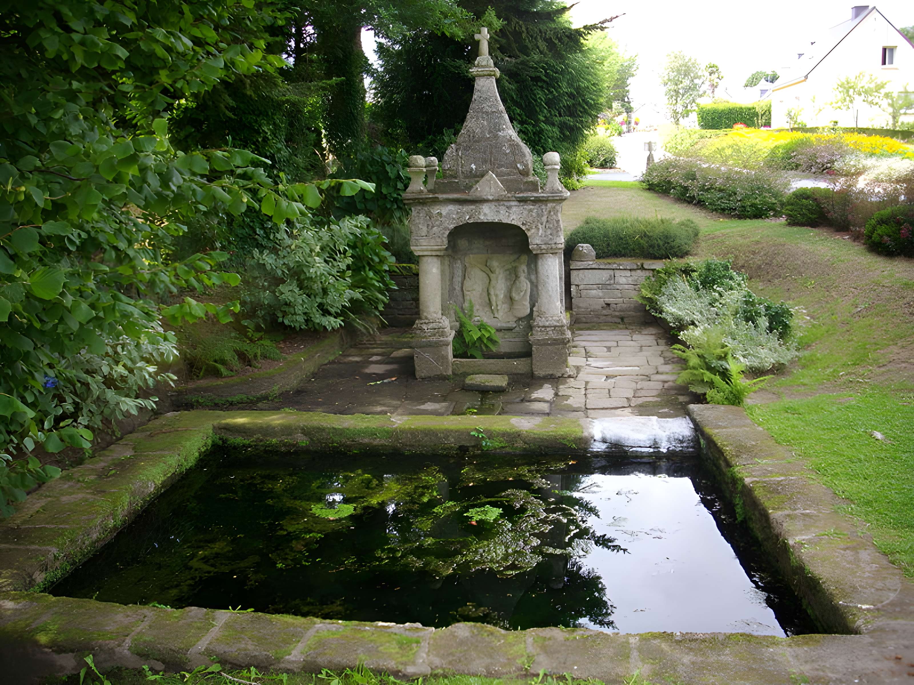 Fontaine du Saint de La Vraie Croix