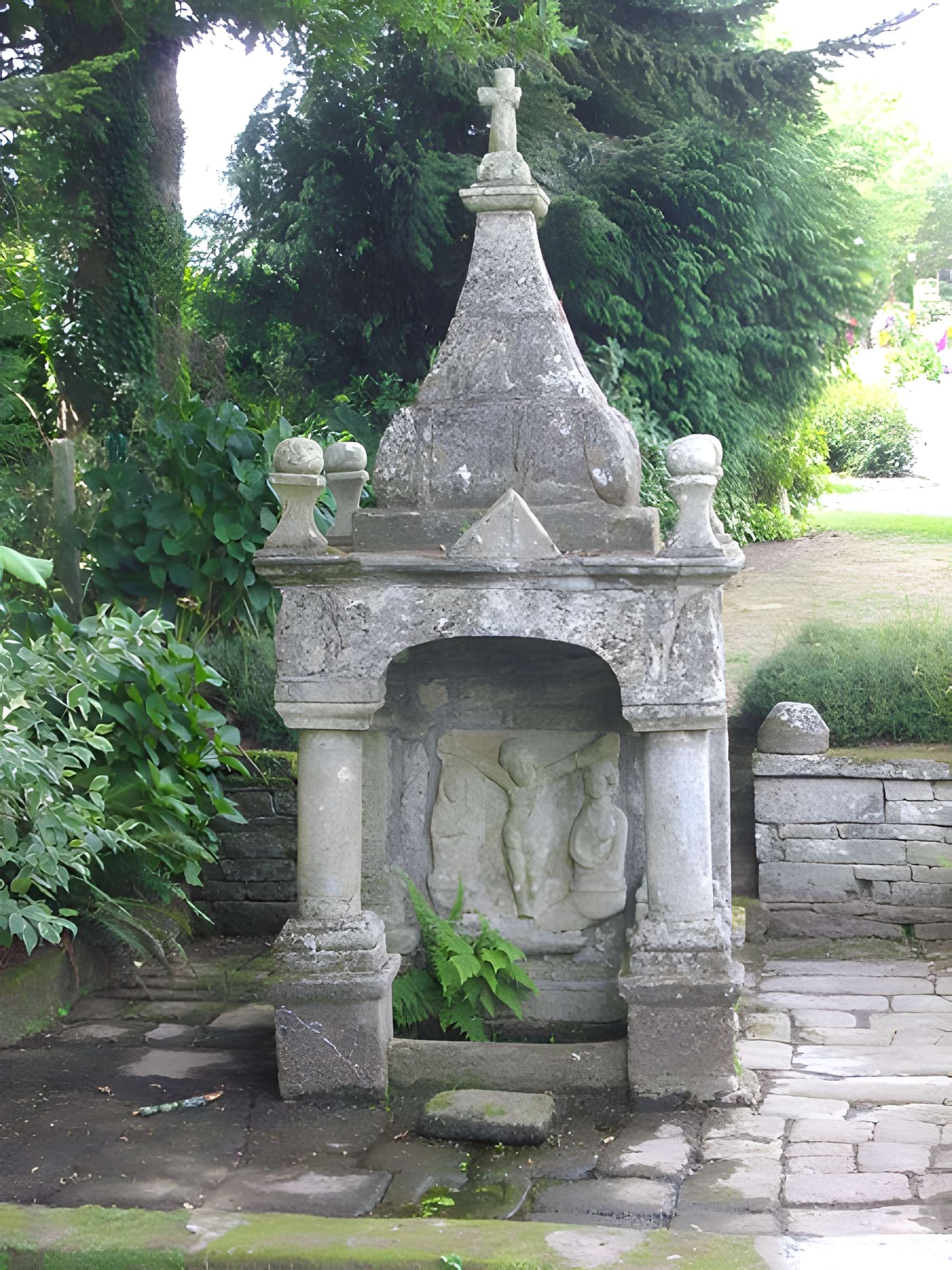 Fontaine du Saint de La Vraie Croix