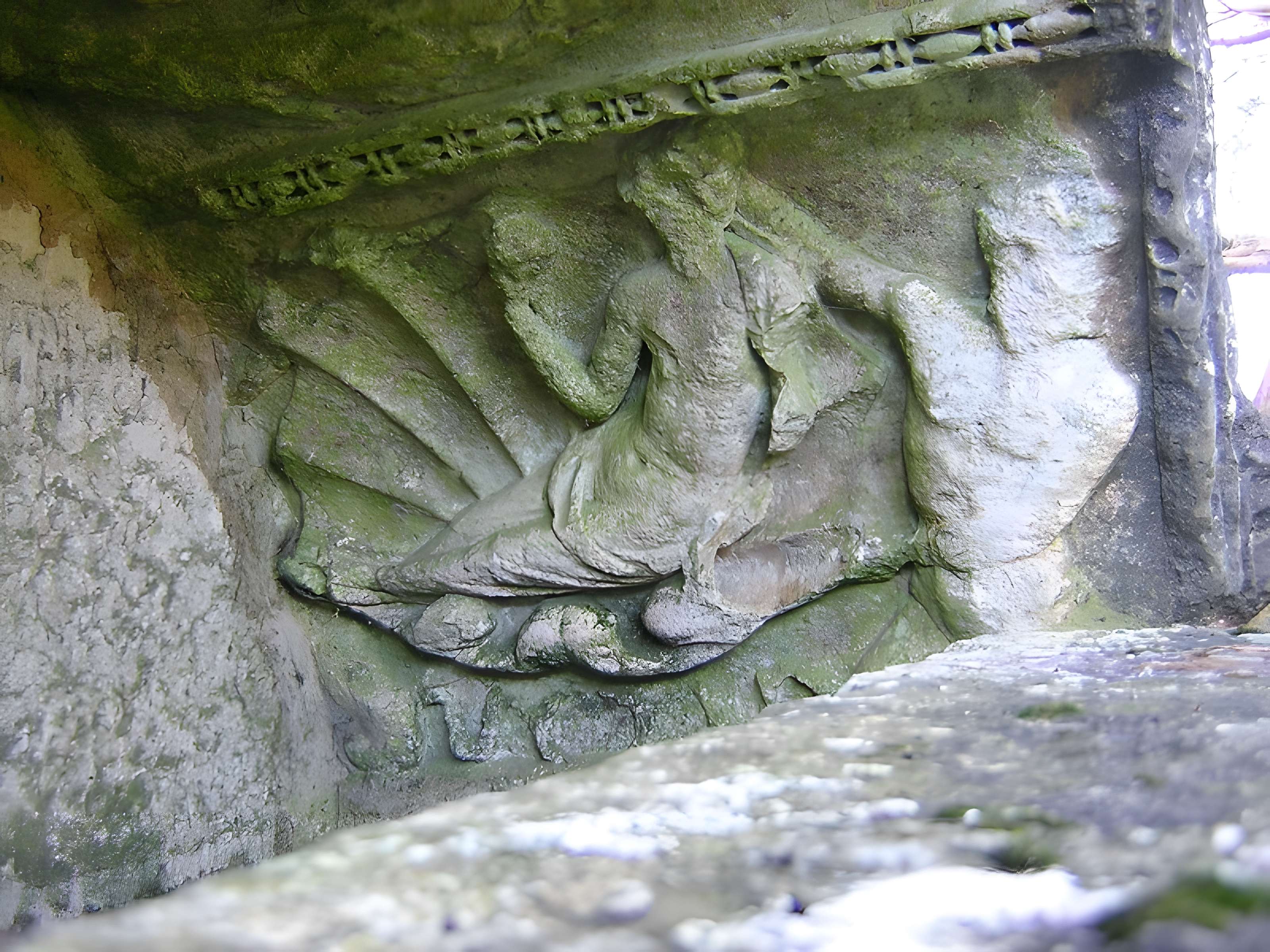 Fontaine gallo-romaine de Braux-le-Châtel 