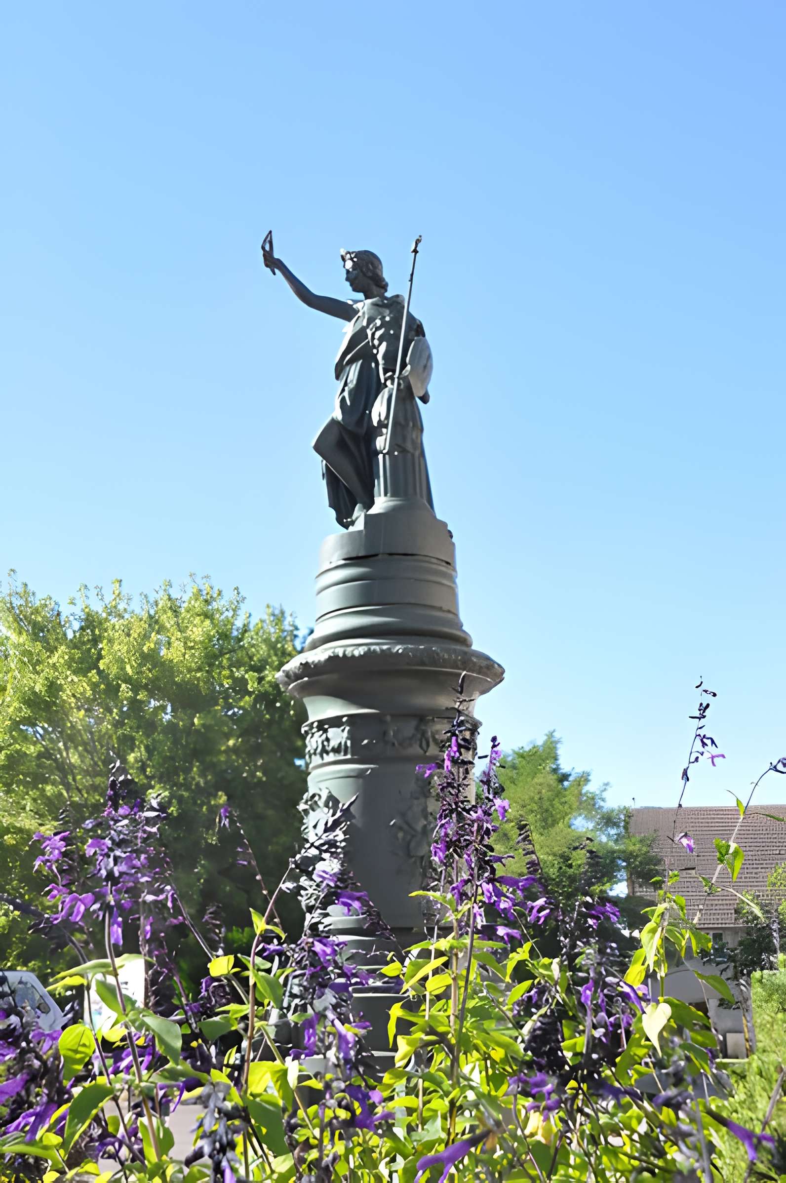Fontaine Marianne de Jussey