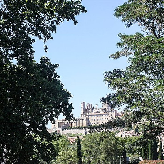 Photo de Fontaine Place Saint-Étienne à Toulouse