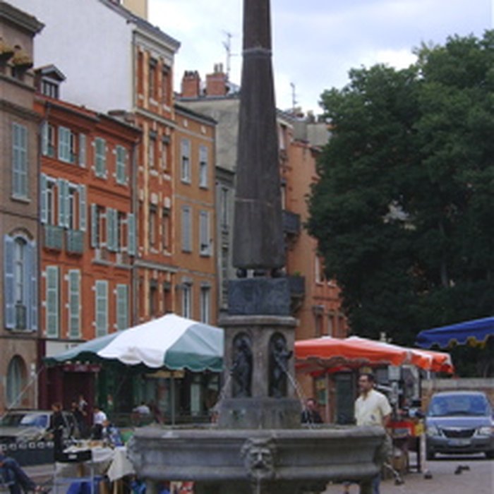 Photo de Fontaine Place Saint-Étienne à Toulouse
