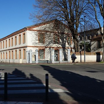Fontaine Place Saint-Étienne à Toulouse 