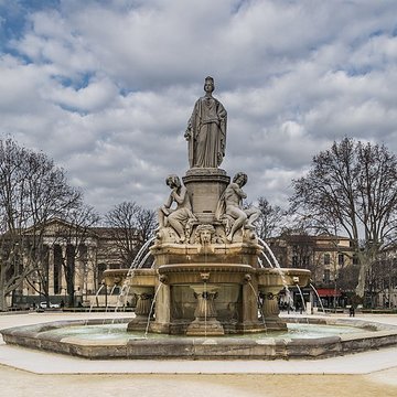 Fontaine Pradier de Nîmes