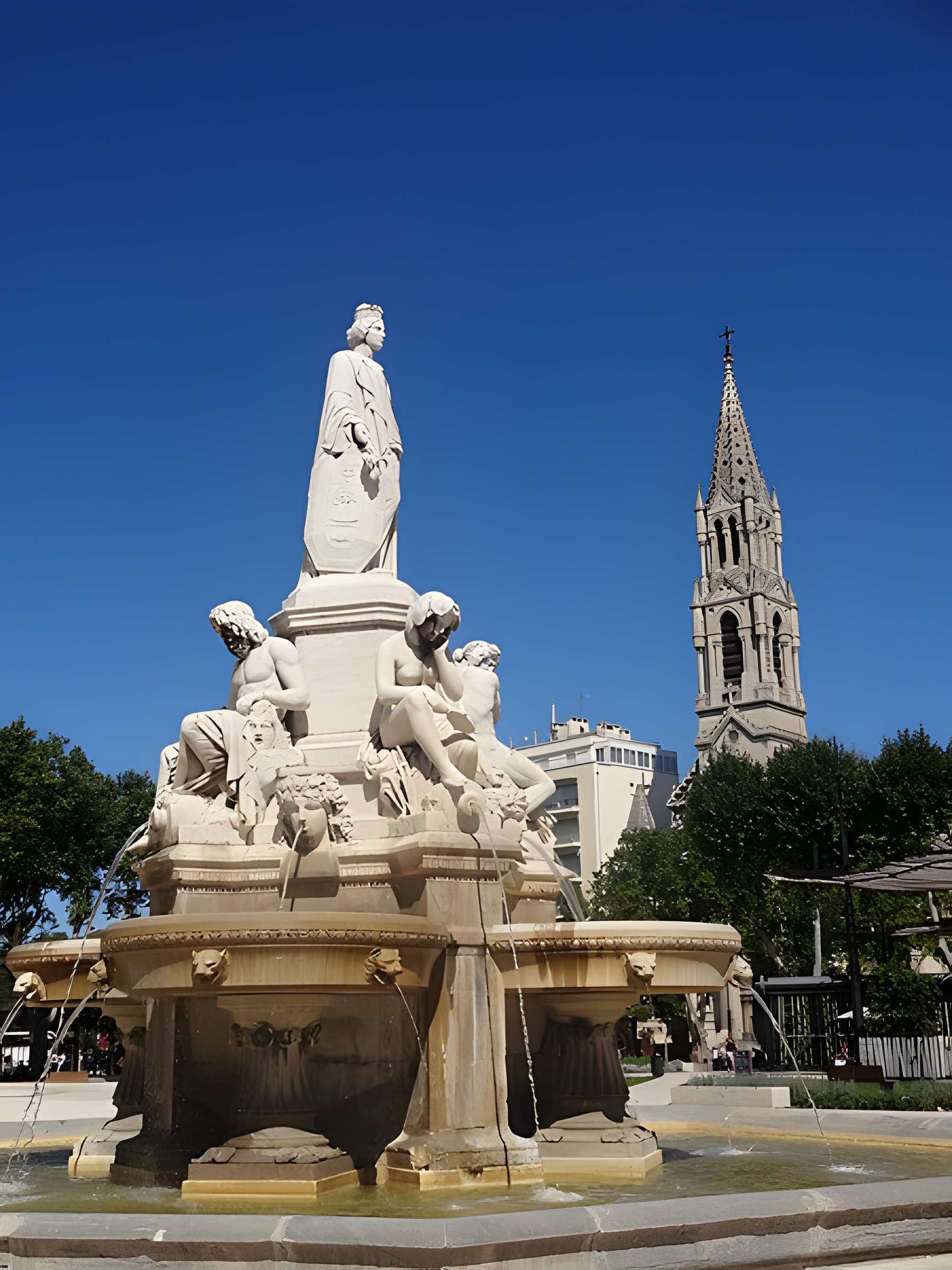 Fontaine Pradier de Nîmes