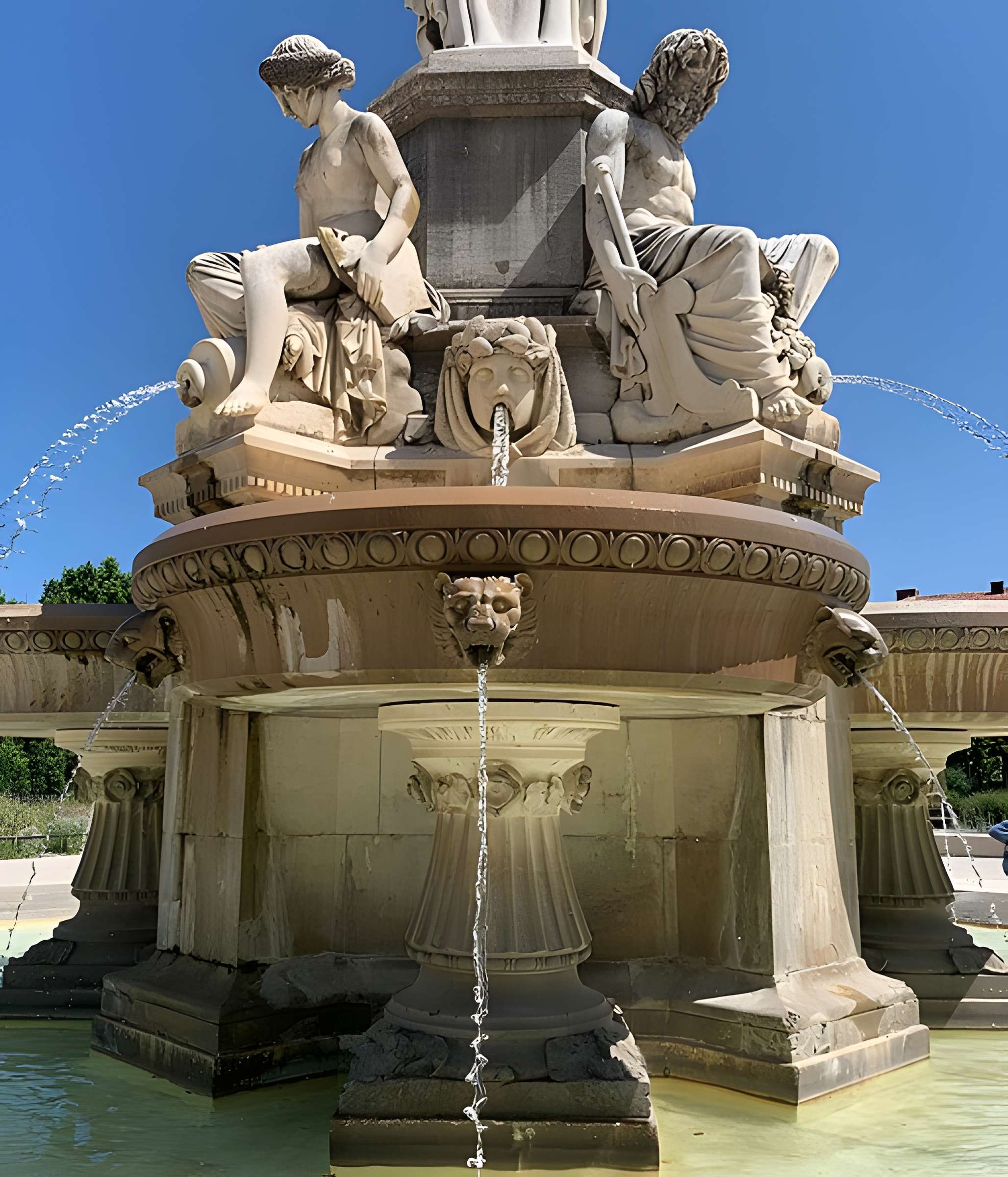 Fontaine Pradier de Nîmes