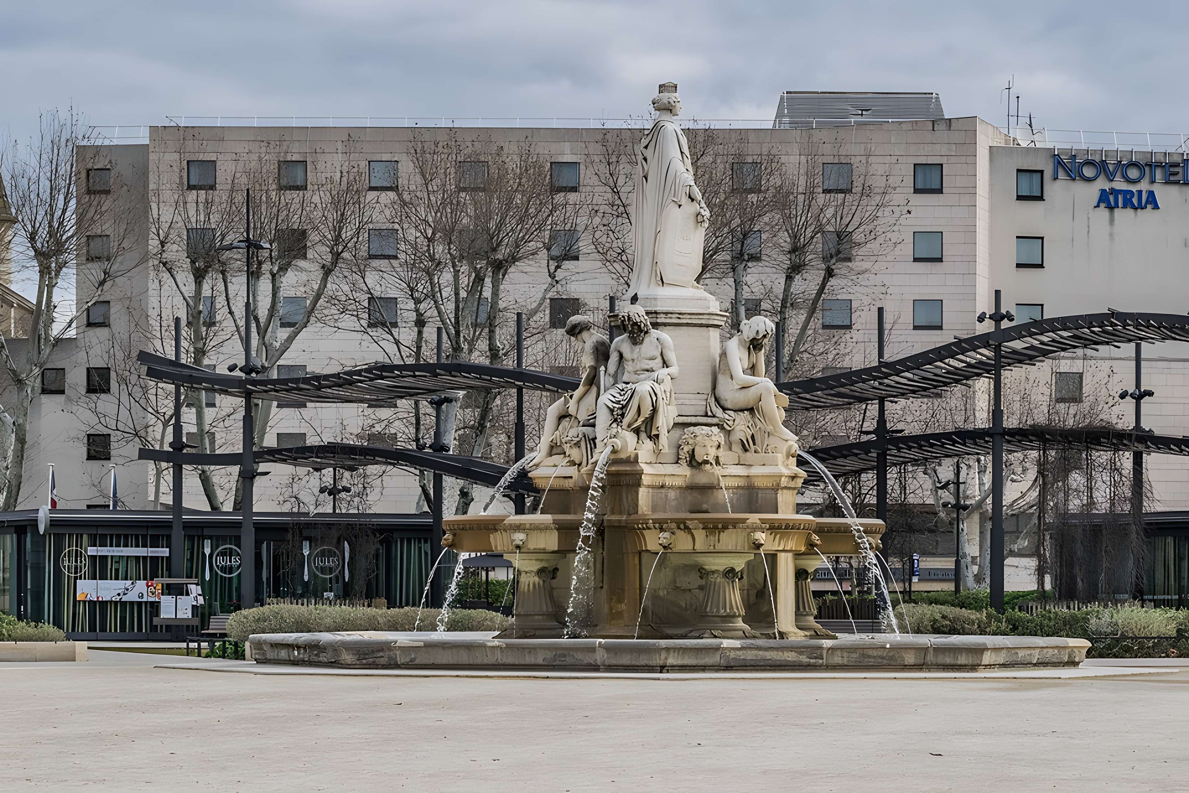 Fontaine Pradier de Nîmes