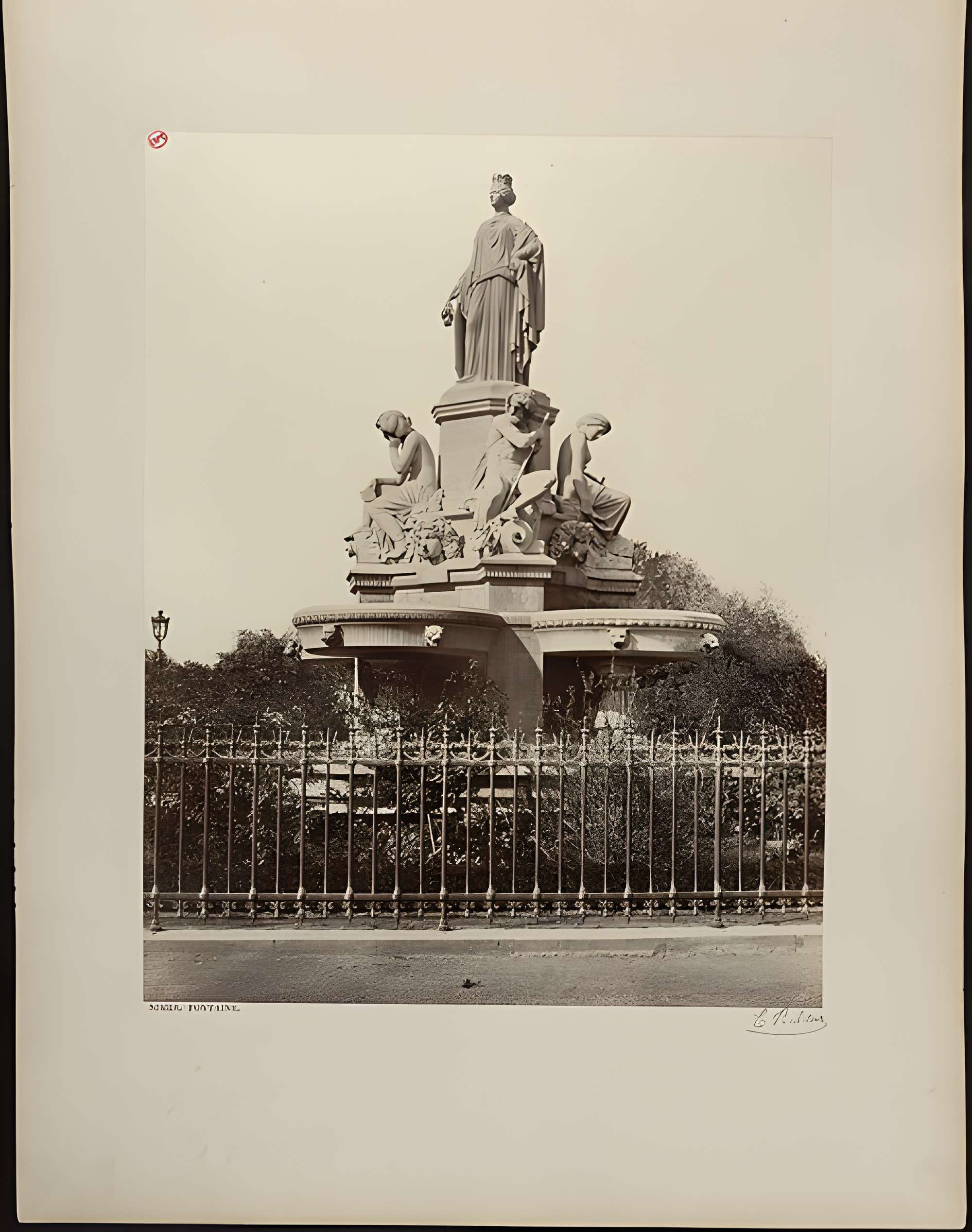 Fontaine Pradier de Nîmes